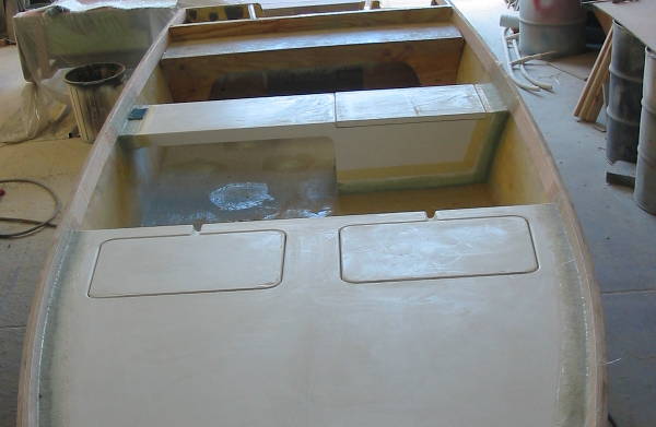 repairing gelcoat cracks and chips motor boats