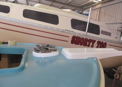 fibreglass repairs speed boats